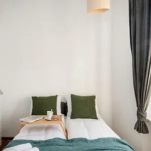 Shortstaypoland Dlugosza Апартаменты
